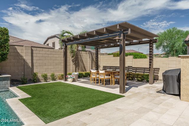10738 W WHITEHORN Way, Peoria, AZ 85383