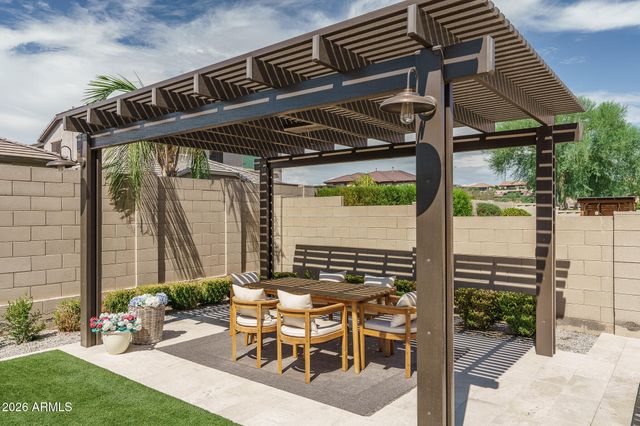 10738 W WHITEHORN Way, Peoria, AZ 85383