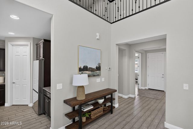 10738 W WHITEHORN Way, Peoria, AZ 85383