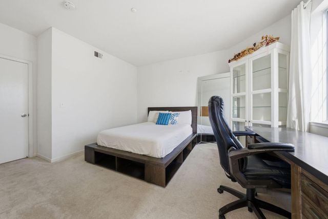 607 Arcadia Terrace 204, Sunnyvale, CA 94085