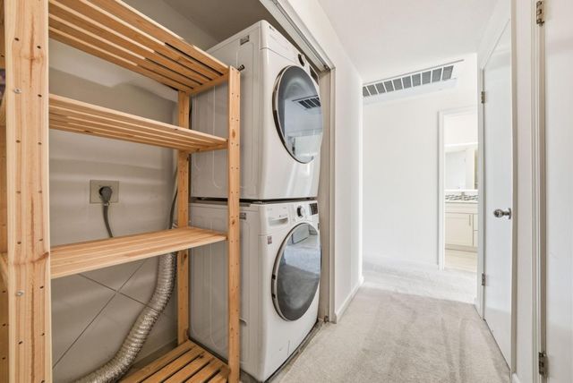607 Arcadia Terrace 204, Sunnyvale, CA 94085