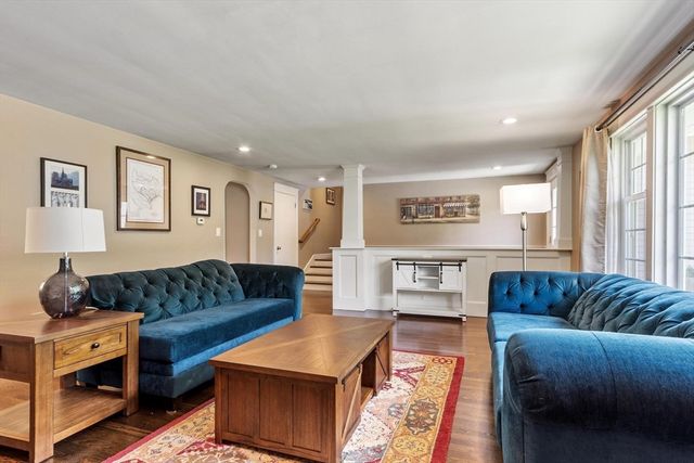 1 Riverview Ave, Maynard, MA 01754