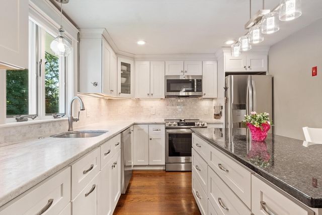 1 Riverview Ave, Maynard, MA 01754