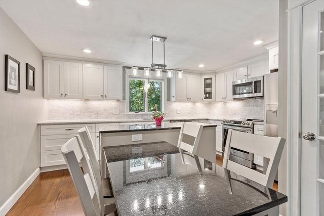 1 Riverview Ave, Maynard, MA 01754