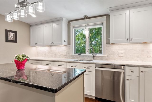 1 Riverview Ave, Maynard, MA 01754