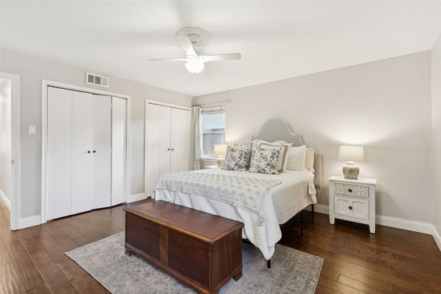 10626 Larchfield Lane, Dallas, TX 75238