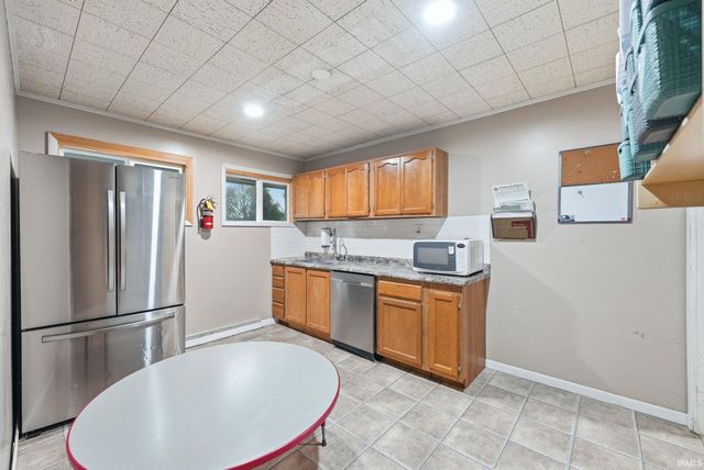 1223 Center Street, Plymouth, IN 46563