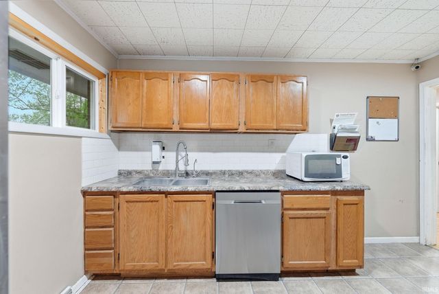 1223 Center Street, Plymouth, IN 46563