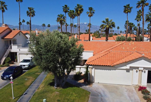 155 Desert Falls Drive E, Palm Desert, CA 92211