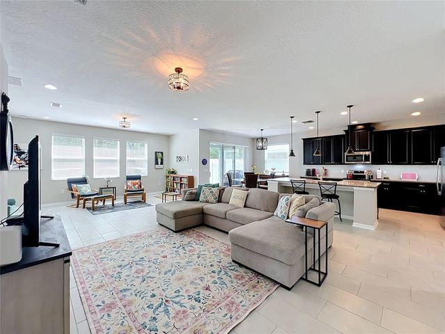 31920 GEOFF WAY, Sorrento, FL 32776