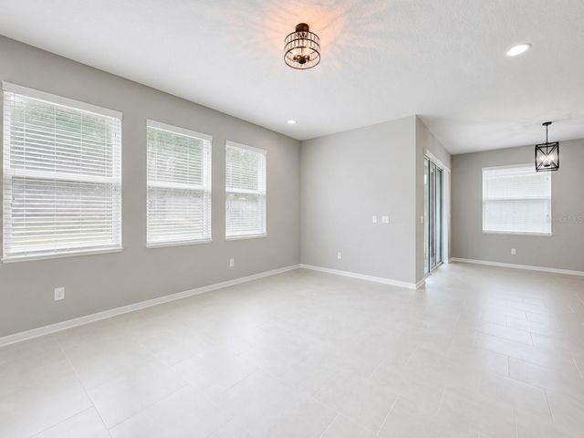 31920 GEOFF WAY, Sorrento, FL 32776