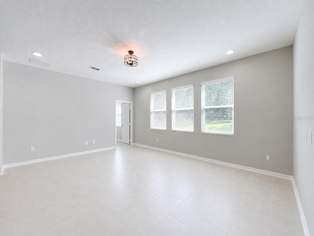 31920 GEOFF WAY, Sorrento, FL 32776