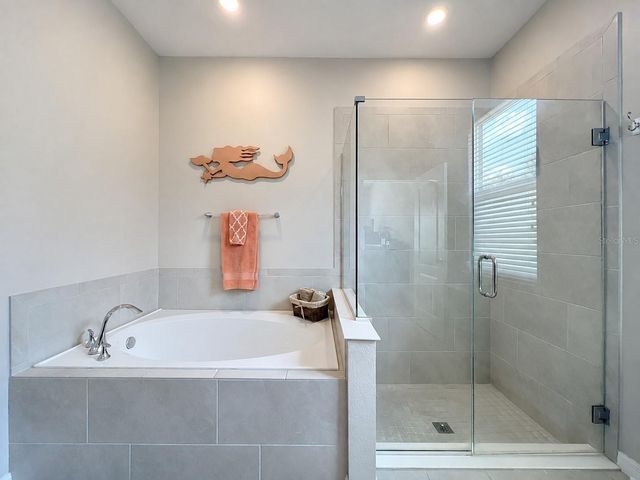 31920 GEOFF WAY, Sorrento, FL 32776