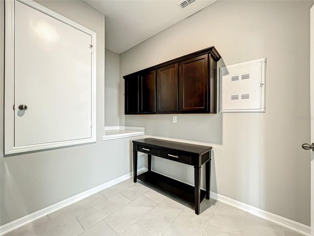 31920 GEOFF WAY, Sorrento, FL 32776