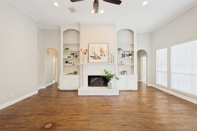 2901 Brittany Lane, Mckinney, TX 75070