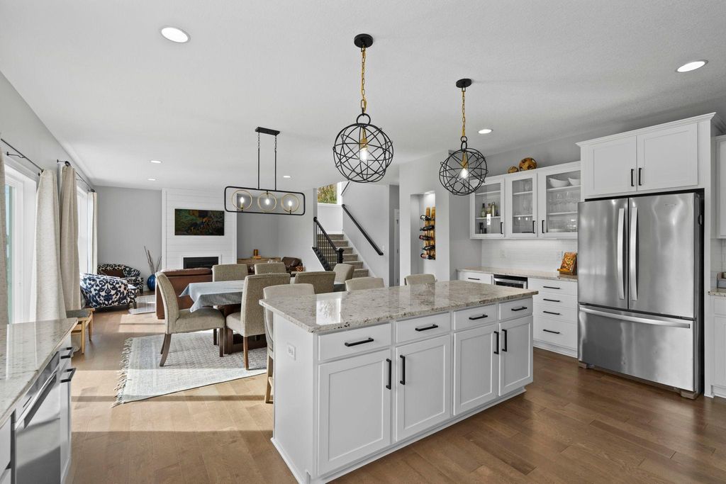 6694 Lakeview Circle NE, Albertville, MN 55301 — photo 3