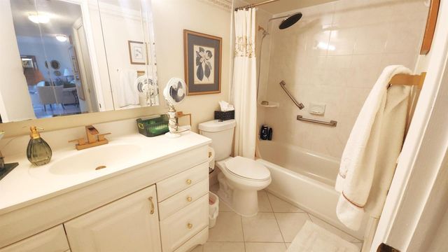 2455 Lindell Boulevard 3511, Delray Beach, FL 33444