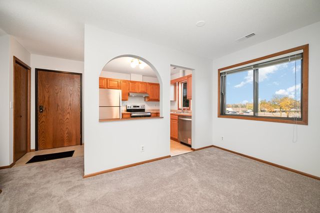 8013 Xerxes Avenue S B206, Bloomington, MN 55431