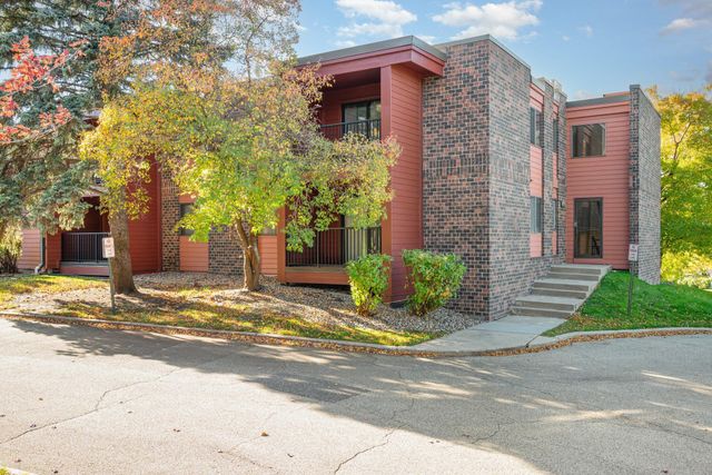 8013 Xerxes Avenue S B206, Bloomington, MN 55431