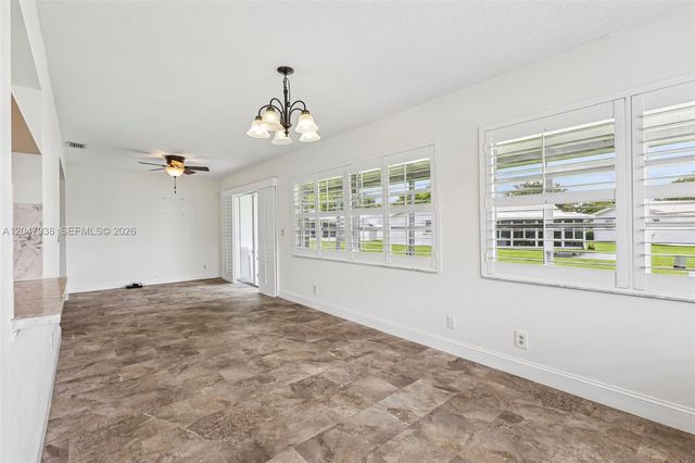 8855 NW 10th Pl, Plantation, FL 33322