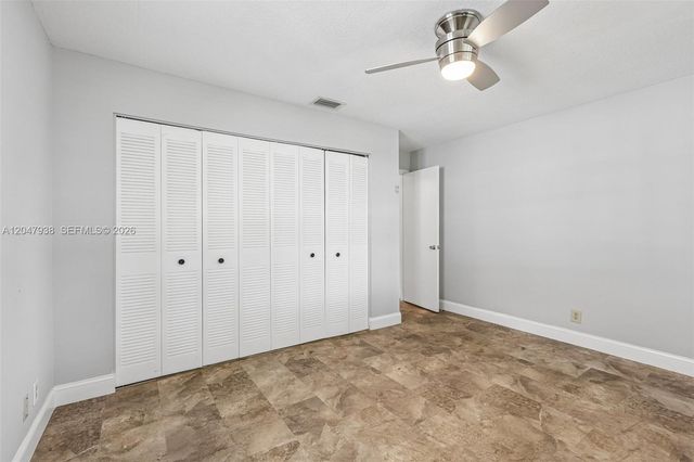 8855 NW 10th Pl, Plantation, FL 33322