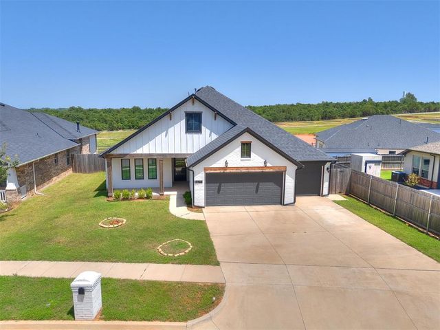 13244 Sawtooth Oak Road, Choctaw, OK 73020