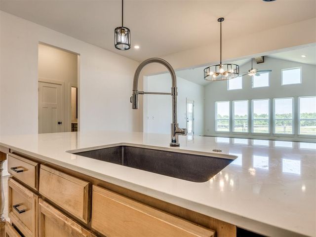 13244 Sawtooth Oak Road, Choctaw, OK 73020