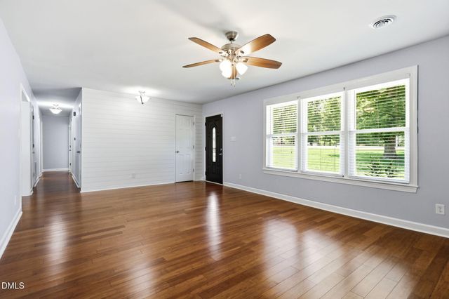 2800 Davie Drive, Durham, NC 27704