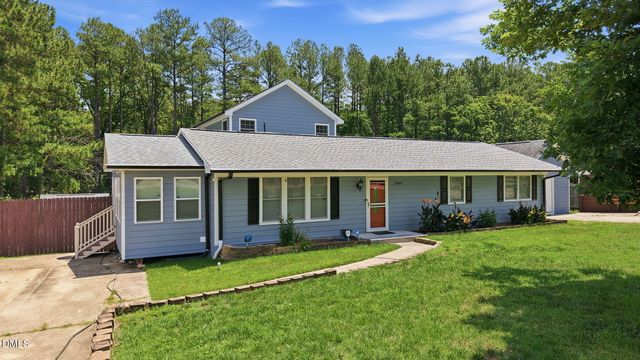 2800 Davie Drive, Durham, NC 27704