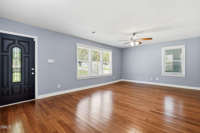 2800 Davie Drive, Durham, NC 27704