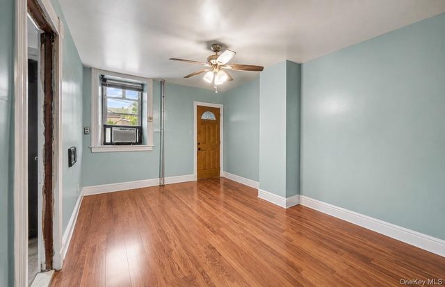 3424 34th Street, Astoria, NY 11106