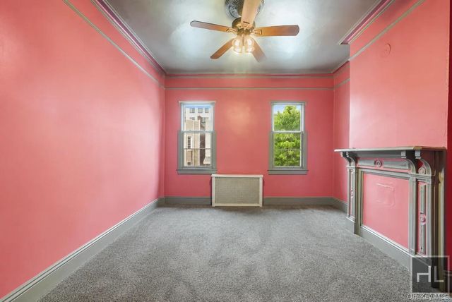3424 34th Street, Astoria, NY 11106
