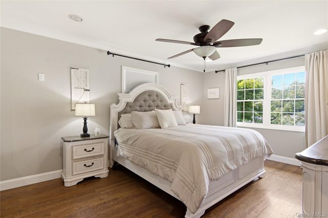 1 Wenmore Court, Commack, NY 11725