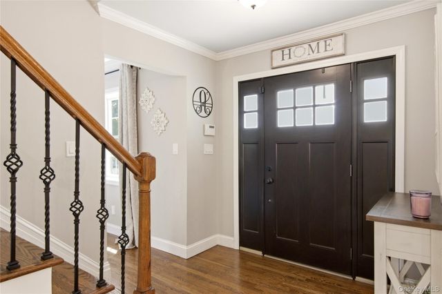 1 Wenmore Court, Commack, NY 11725