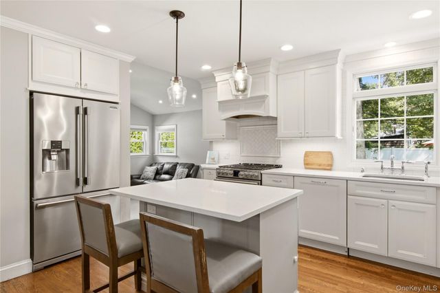 1 Wenmore Court, Commack, NY 11725