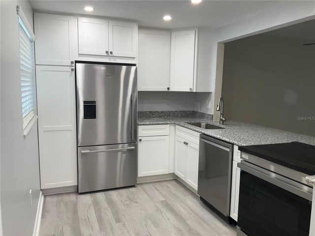 10351 REGAL DRIVE 10, Largo, FL 33774