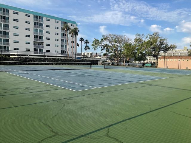 10351 REGAL DRIVE 10, Largo, FL 33774