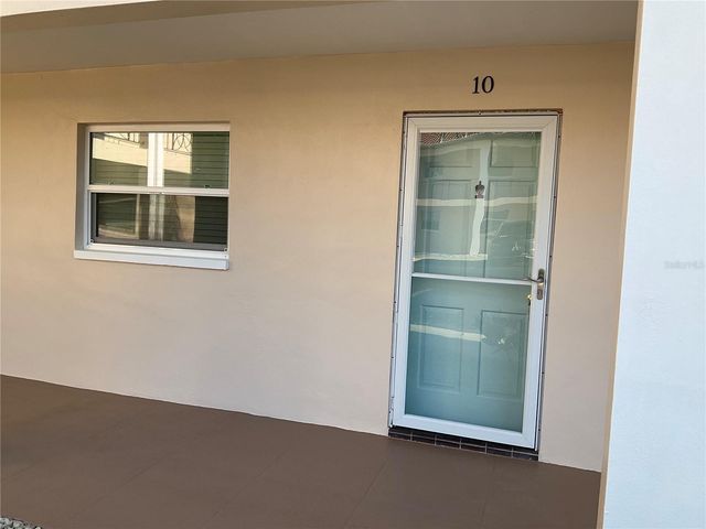 10351 REGAL DRIVE 10, Largo, FL 33774