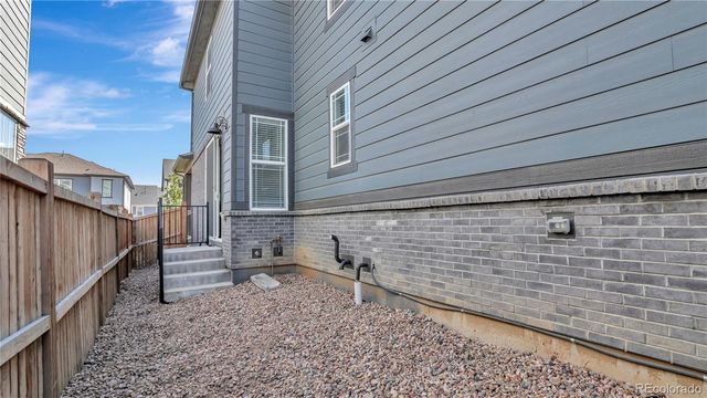 760 N Shawnee Street, Aurora, CO 80018