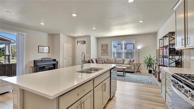 760 N Shawnee Street, Aurora, CO 80018
