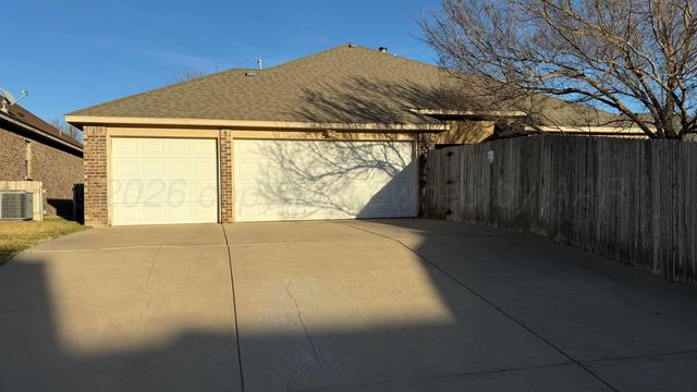 8312 TAOS Drive, Amarillo, TX 79118