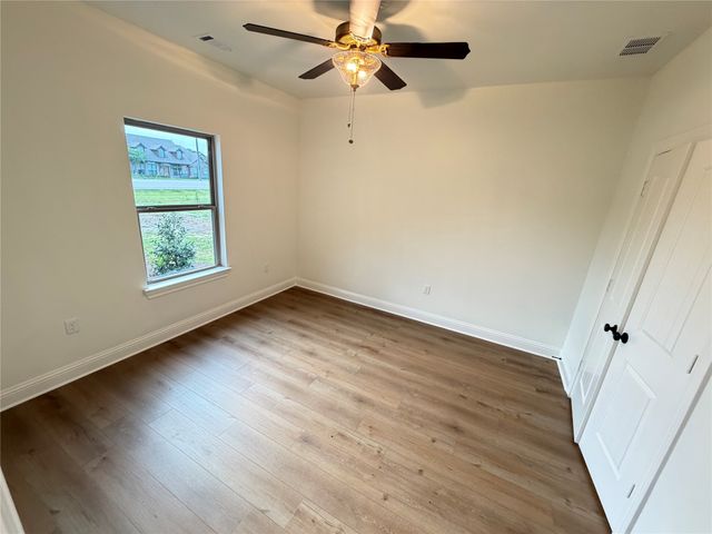 501 John Jr Drive, Lindsay, TX 76250