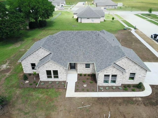 501 John Jr Drive, Lindsay, TX 76250