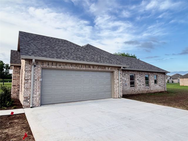 501 John Jr Drive, Lindsay, TX 76250