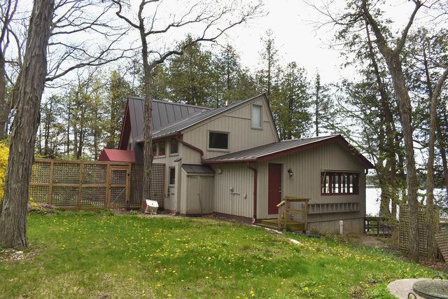 705 Cedar Beach Road, Charlotte, VT 05445