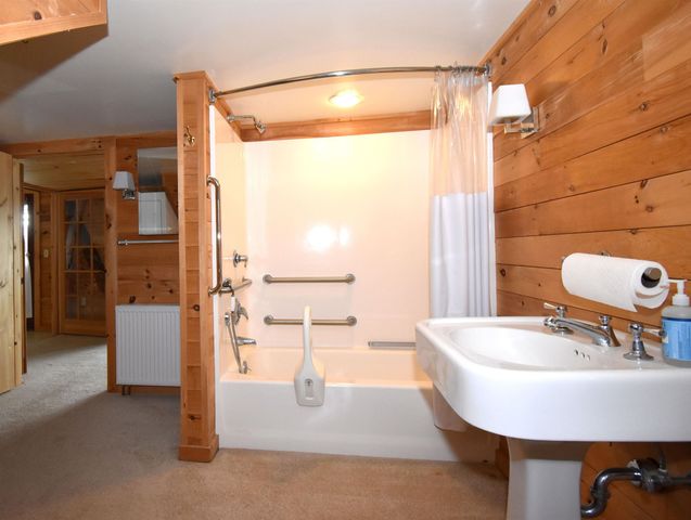 705 Cedar Beach Road, Charlotte, VT 05445