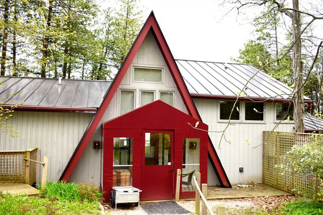 705 Cedar Beach Road, Charlotte, VT 05445