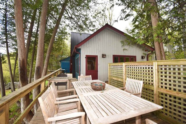 705 Cedar Beach Road, Charlotte, VT 05445