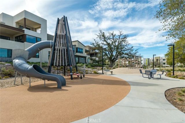 26938 Tanager Lane, Valencia, CA 91381