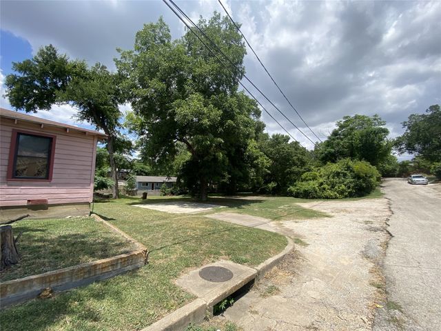 711 Winters Street, Dallas, TX 75216